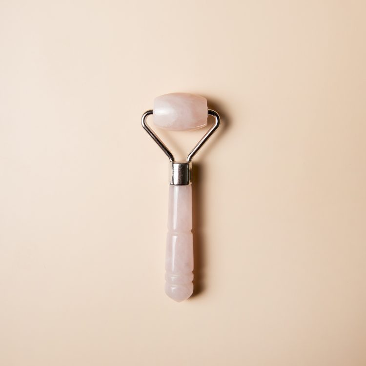 Mini Natural Rose Quartz Roll On