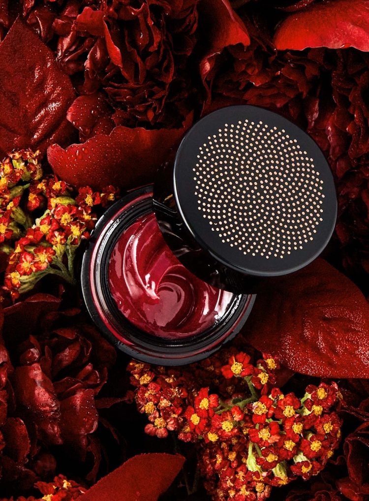 Moisture Lock Glossy Lip Balm